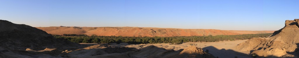 Kuiseb River campsite in the northern Namib-Naukluft Reserve. Cuthbert is parked in those trees somewhere and we had the whole camp to ourselves. 