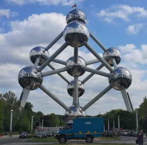 Cuthbert does Brussels - at the Atomium