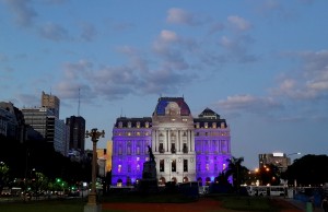 Buenos Aires the night of the Paris bomb