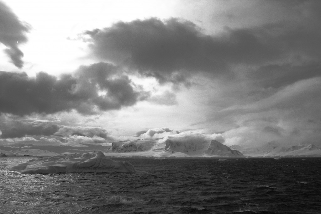 icebergs Antarctica