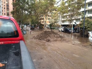 Flood-mud Santiago Chile