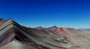 rainbow mountain peru