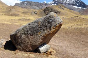 Frog rock Peru