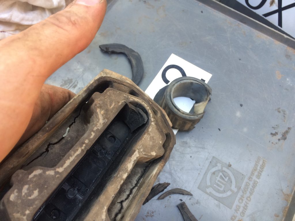 Temporary repair to mounting rubber