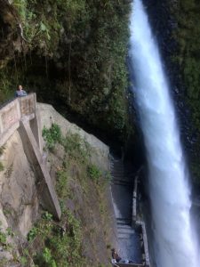 pailon del diablo ecuador