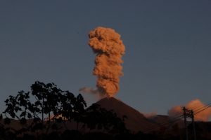 volcan reventador