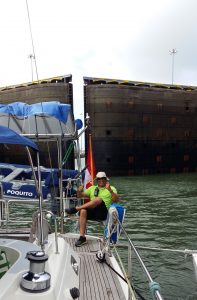 panama canal yacht crew