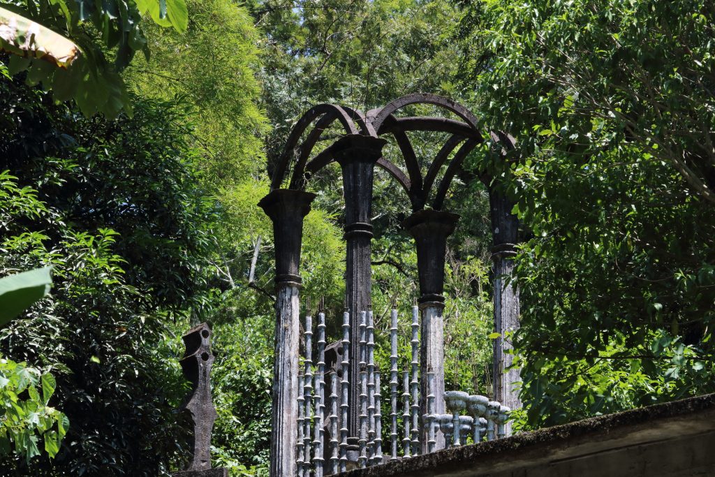 las pozas edward james garden