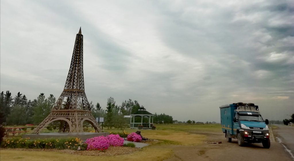 overlanding the prairies