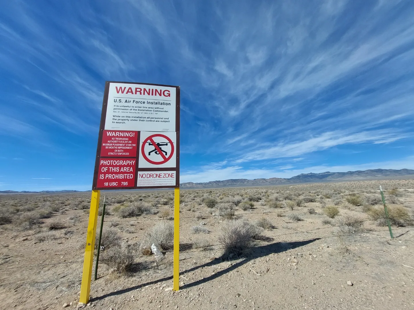 area 51 warning sign