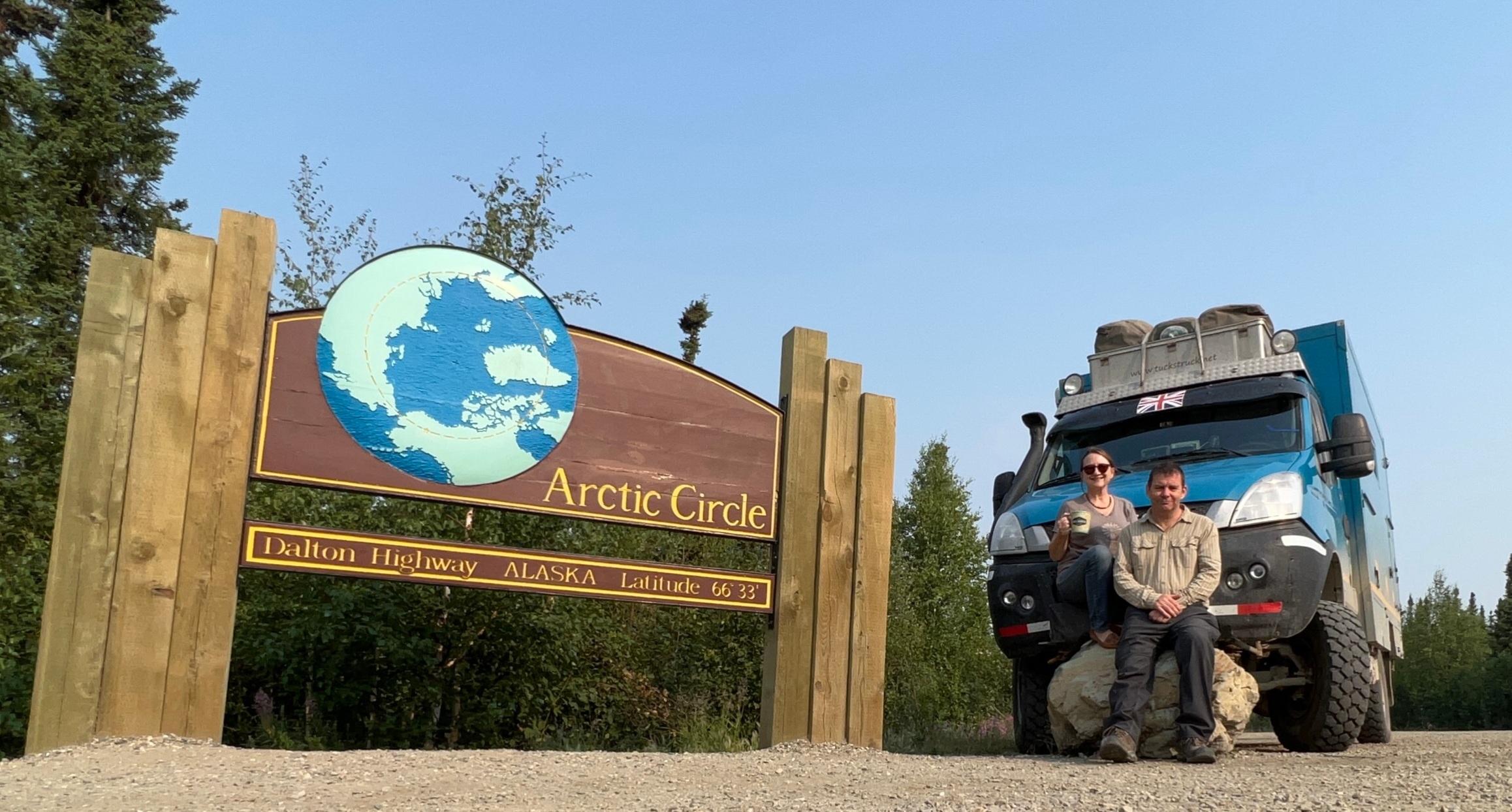 dalton highway arctic circle sign