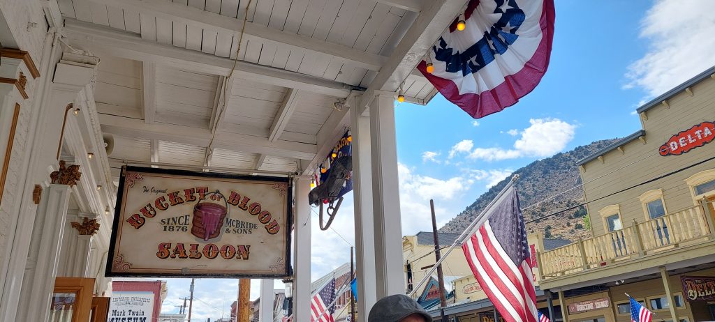 overlanding western usa Virginia City Nevada