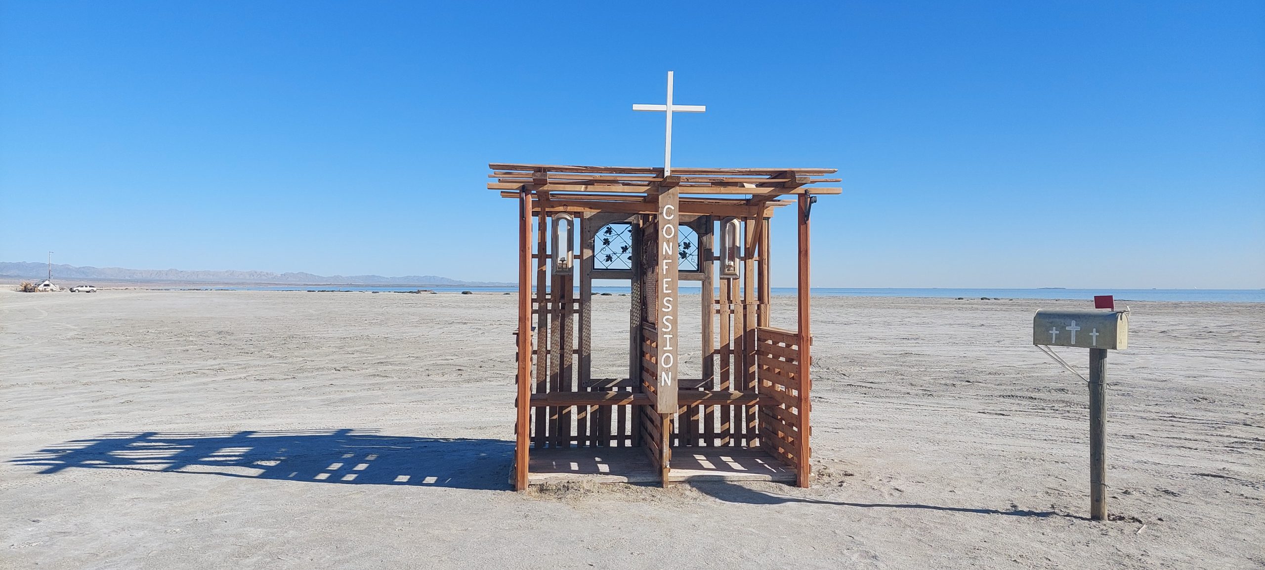 overlanding western usa Bombay Beach