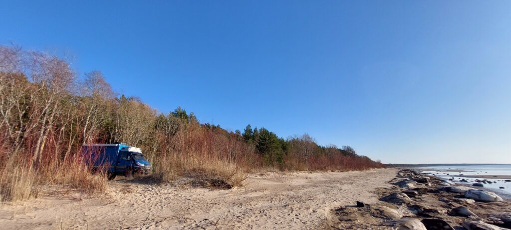 overlanding baltics iveco daily 4x4 on a beach in estonia