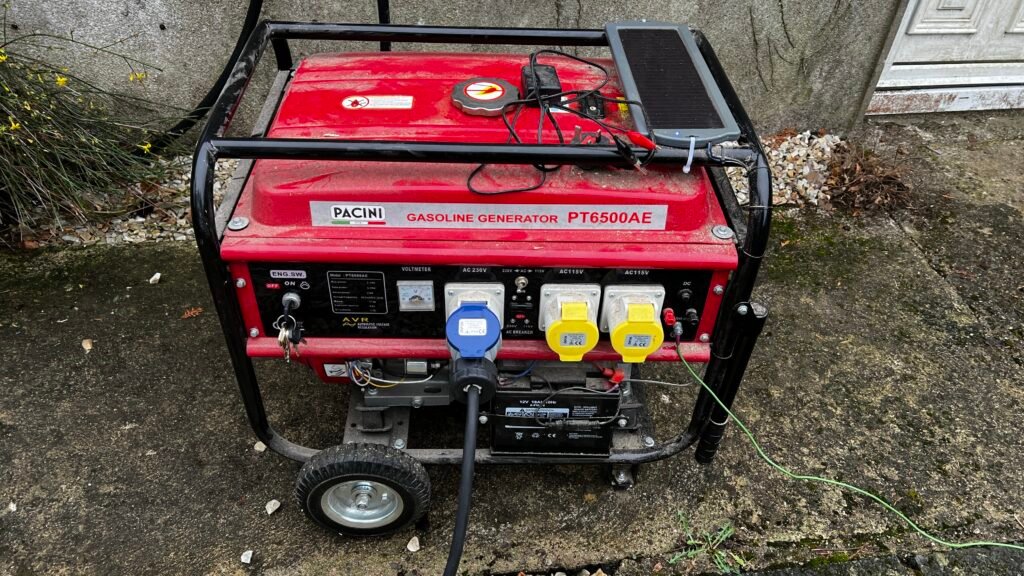 A basic generator. The grounding wire in the photo is for operater safety. The proper power grounding is provided by the gateway once the generator is plugged in.